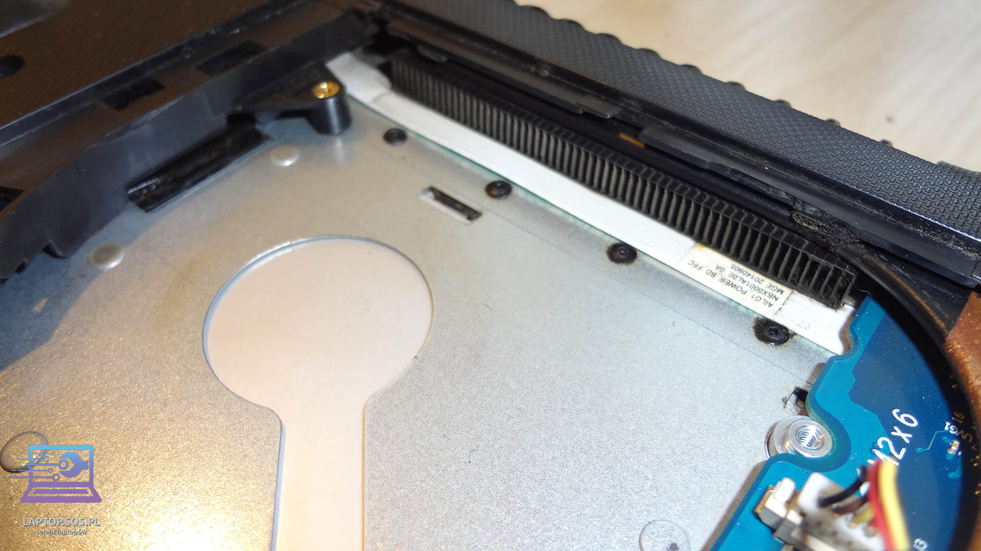 Czyszczenie układa chłodzenia laptopa Lenovo