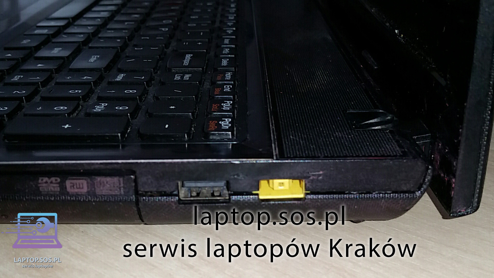 Naprawa obudowy i zawiasów Lenovo