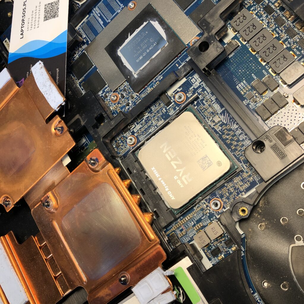 Cleaning the laptop cooling system in the XMG APEX 15 laptop-6